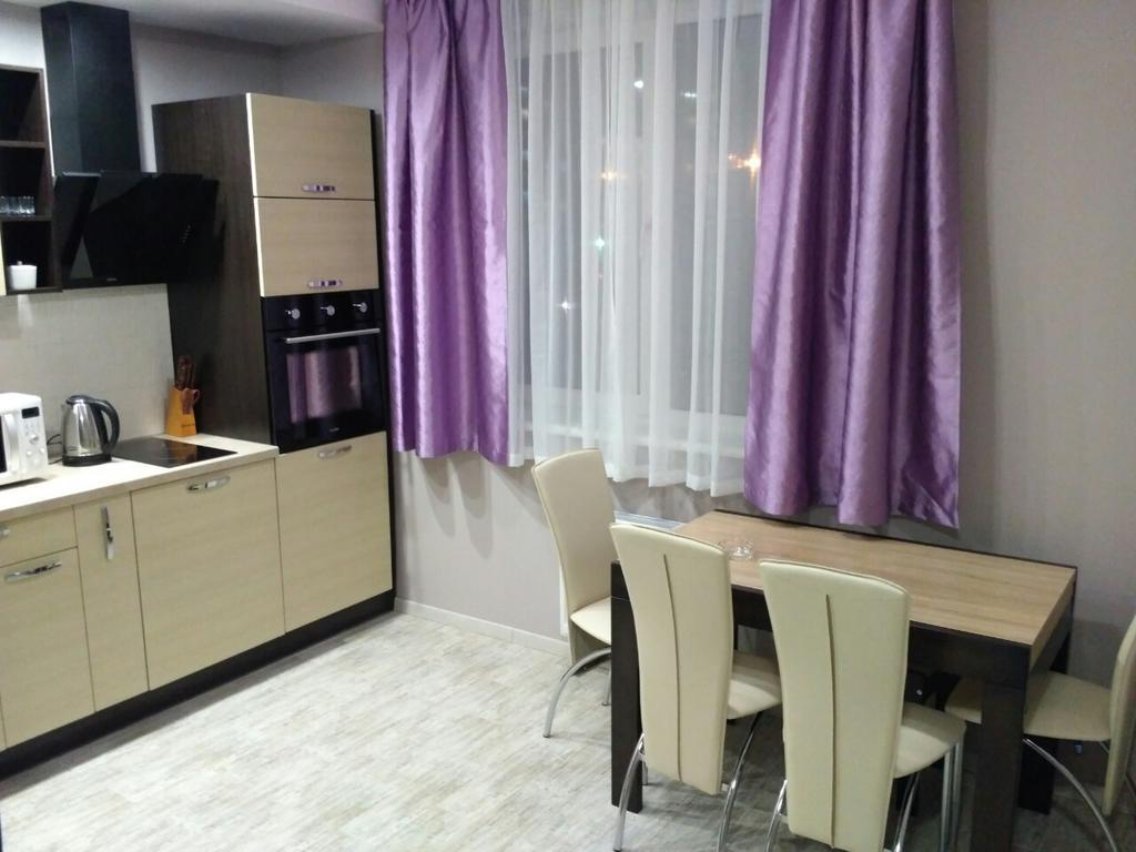 Comfort Apartment On Bogdanivska Street 7B キエフ エクステリア 写真