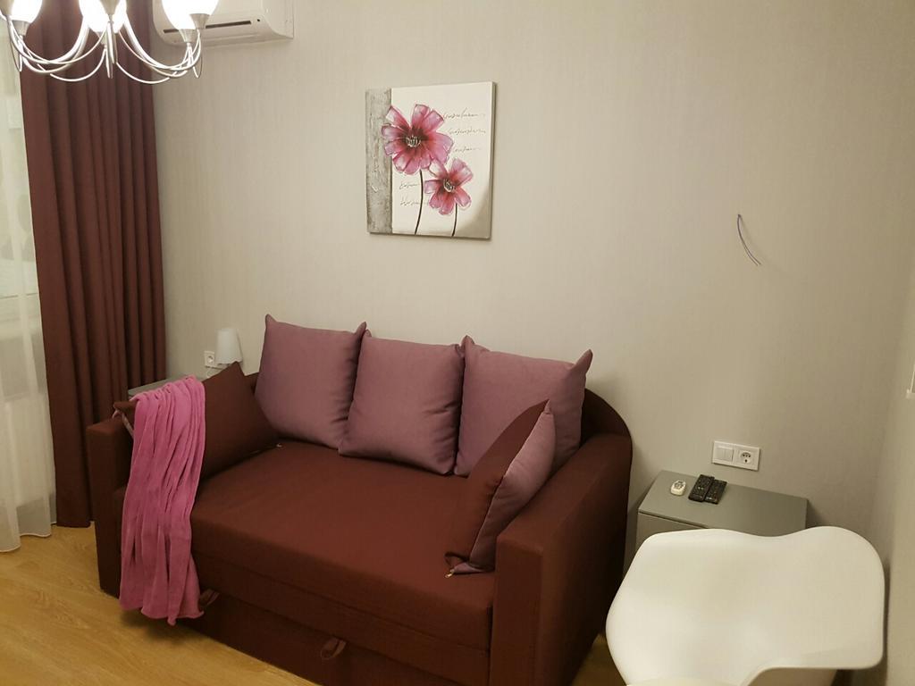 Comfort Apartment On Bogdanivska Street 7B キエフ エクステリア 写真
