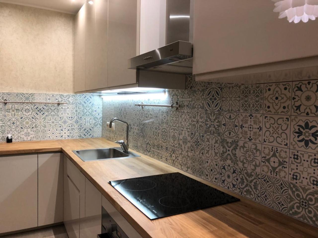 Comfort Apartment On Bogdanivska Street 7B キエフ エクステリア 写真