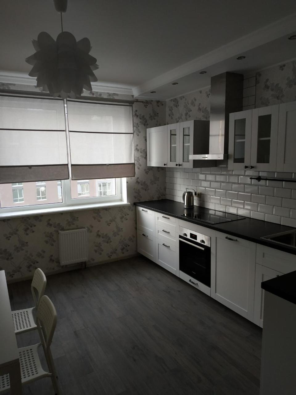 Comfort Apartment On Bogdanivska Street 7B キエフ エクステリア 写真